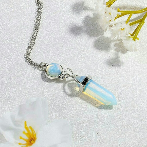 Jewelry - Opalite Stone Bullet Shape Silvertone Necklace